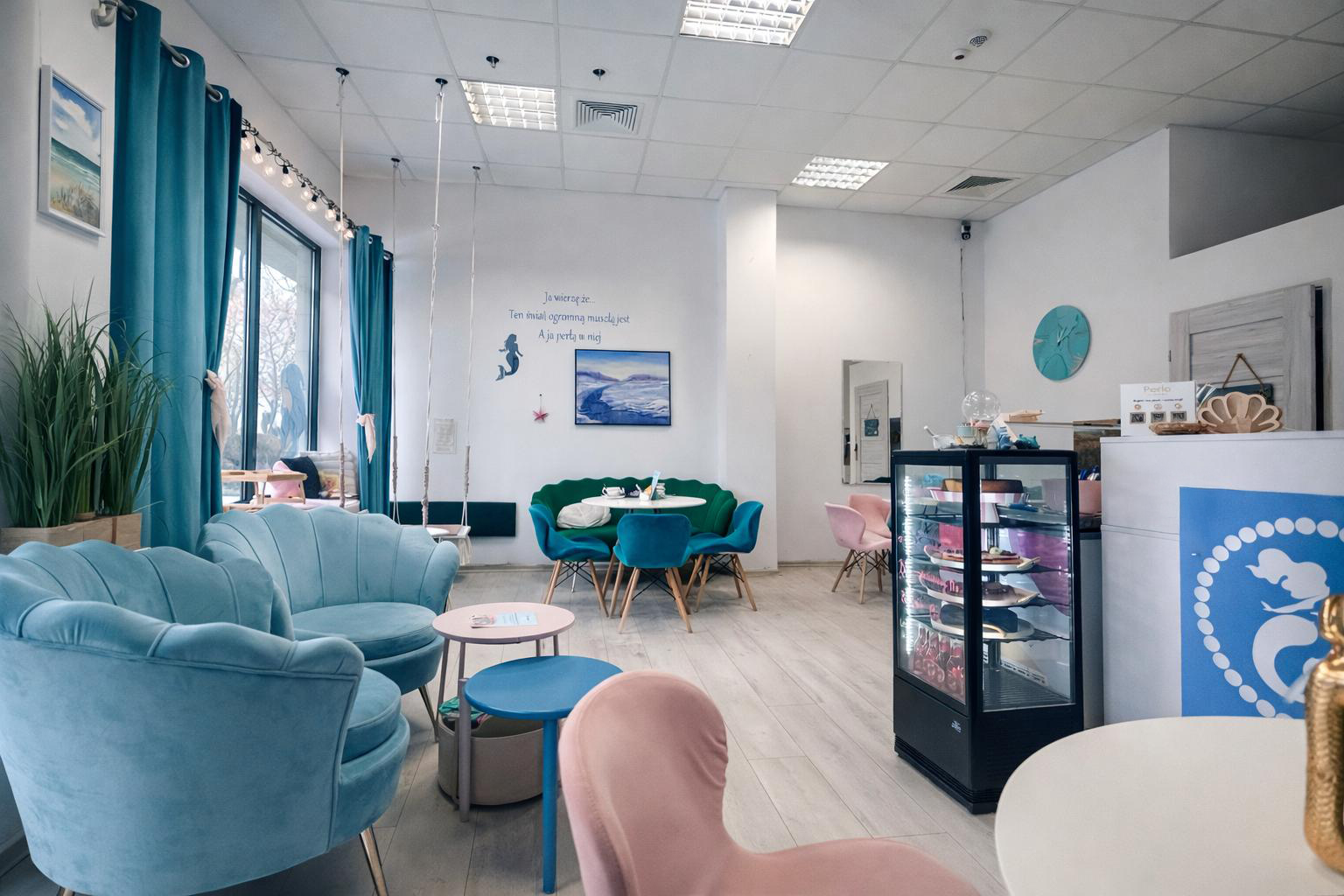 Wnętrze Perla Coffee